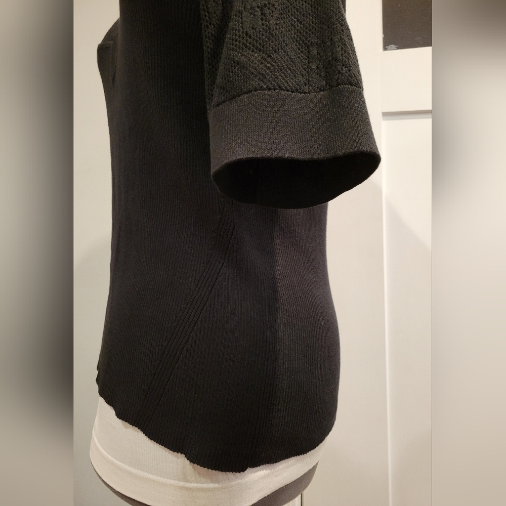 NWT 1X, 2X, or 3X DKNY Blk Sweater - Picture 6 of 12
